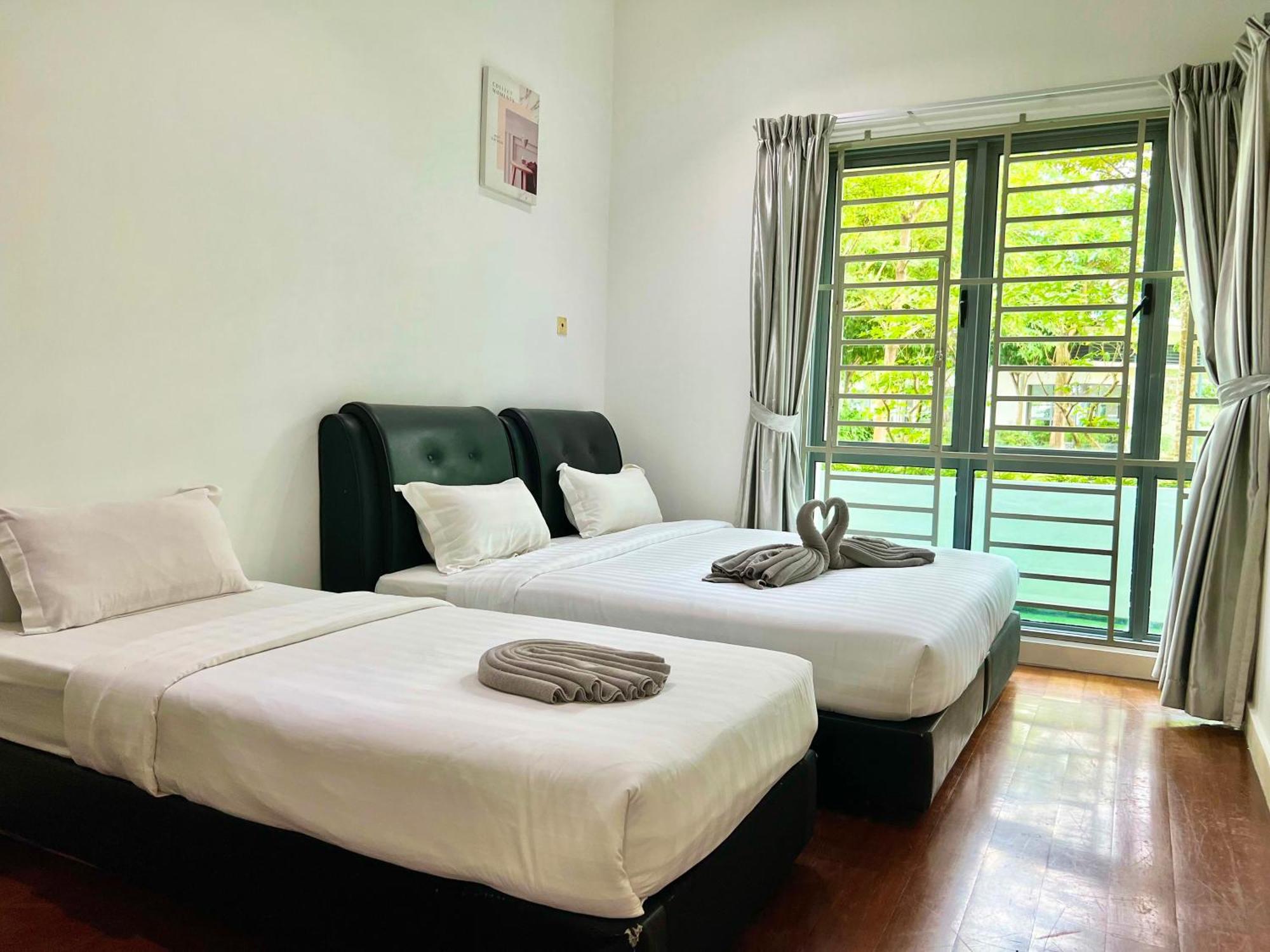 Capital O 90987 The Loft Residences Homestay @ Imago Shopping Mall 2 Kampong Sembulan Exterior foto
